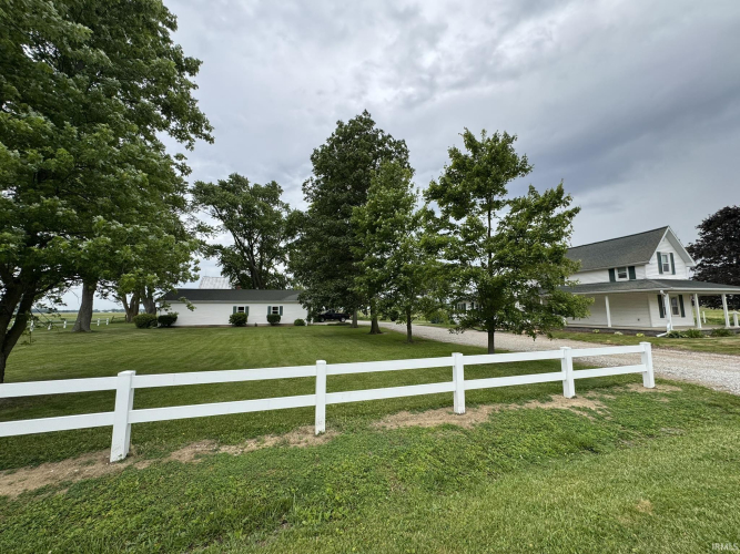 Listing Image 36