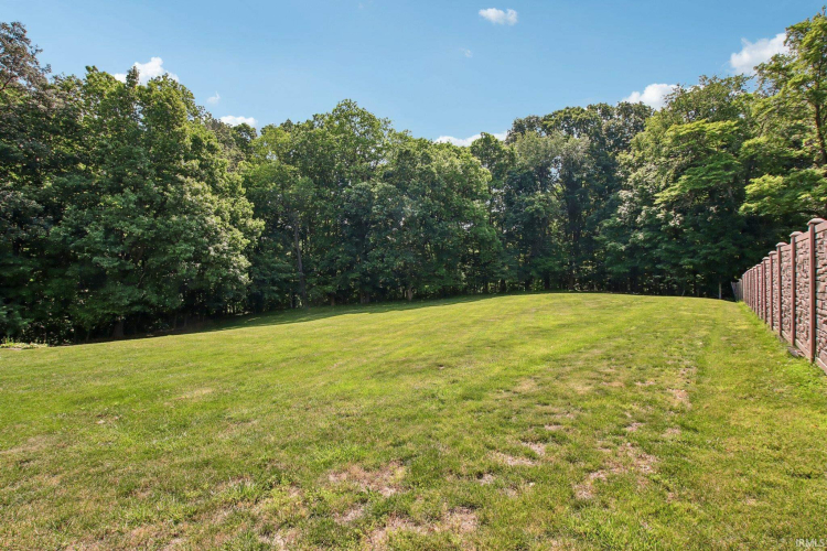 Listing Image 36