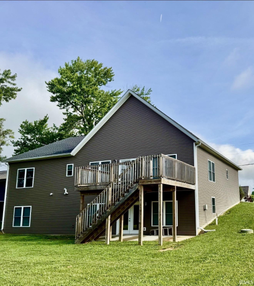 Listing Image 6