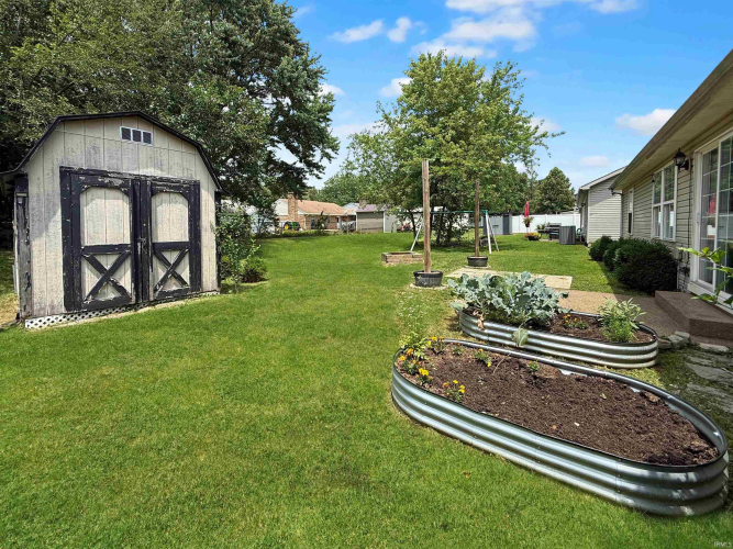 Listing Image 28