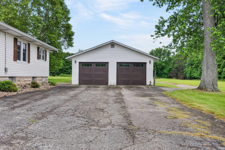 Listing Image 49