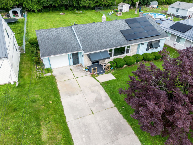 Listing Image 2