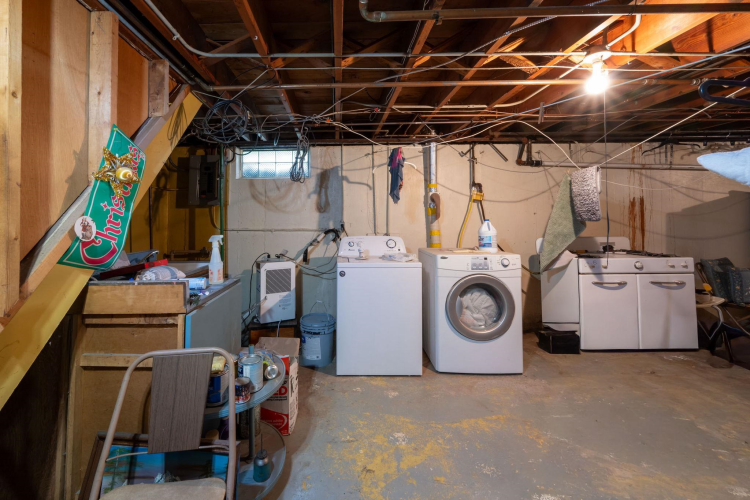 Listing Image 22