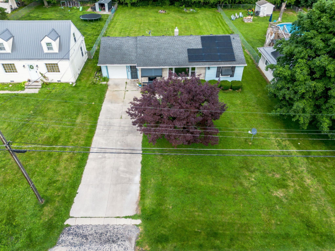 Listing Image 23