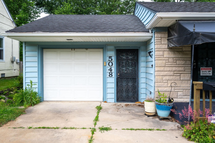 Listing Image 29