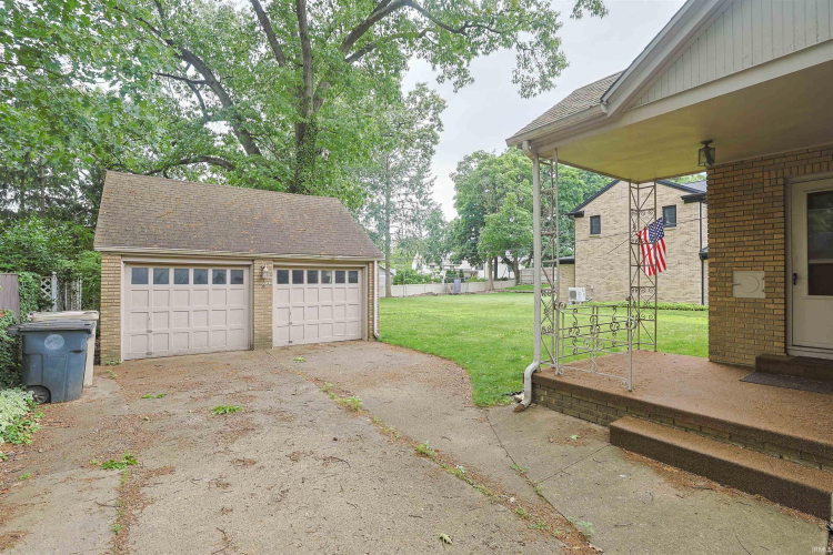 Listing Image 29