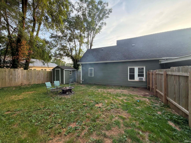 Listing Image 5