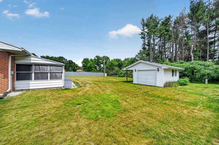 Listing Image 23
