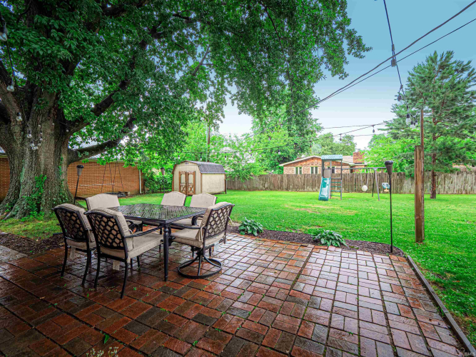 Listing Image 32