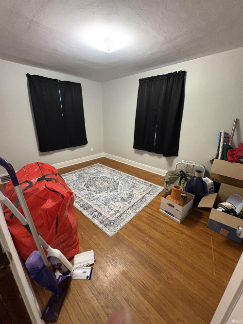 Listing Image 24