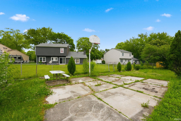 Listing Image 25