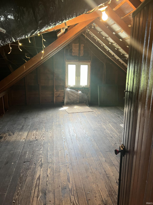 Listing Image 27