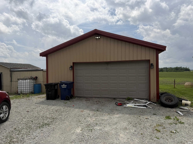 Listing Image 14