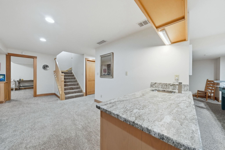 Listing Image 37