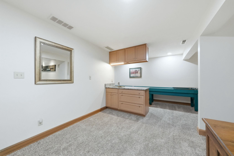 Listing Image 41