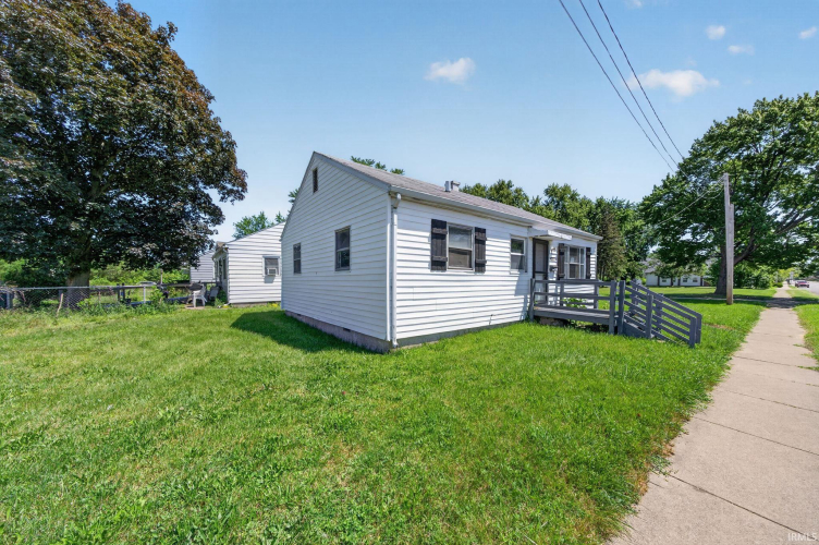 Listing Image 24