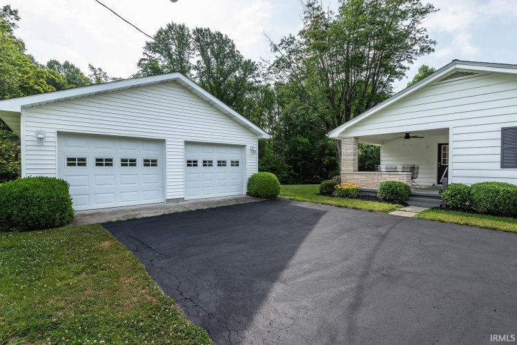 Listing Image 27
