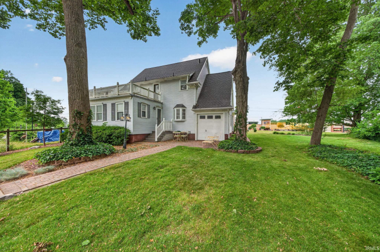 Listing Image 11