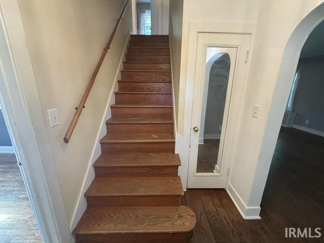 Listing Image 20