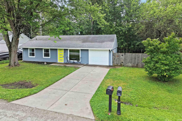 Listing Image 1