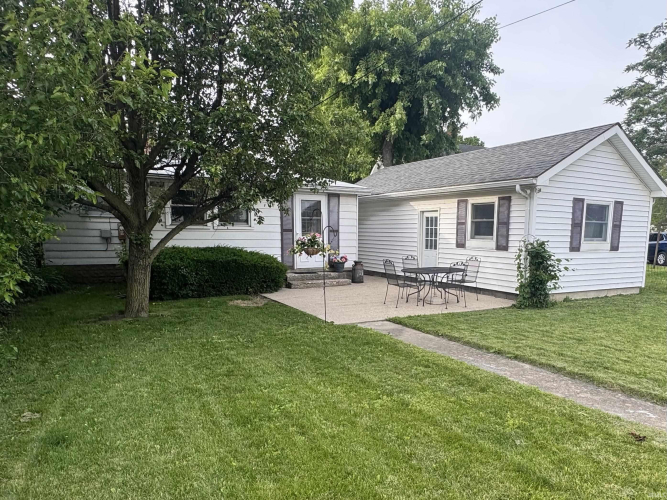 Listing Image 12