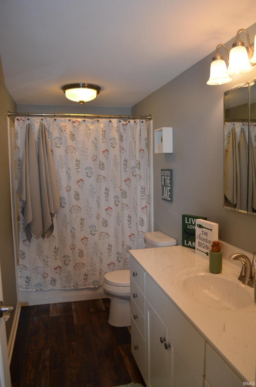Listing Image 15