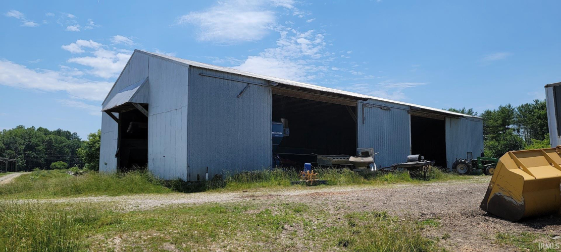 Listing Image 9