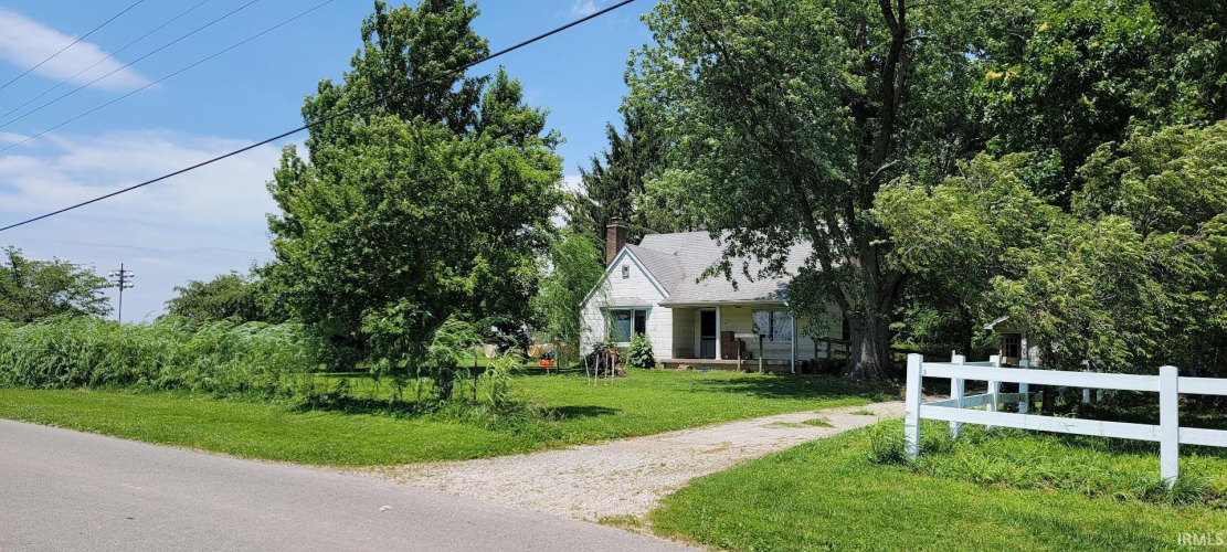 Listing Image 3