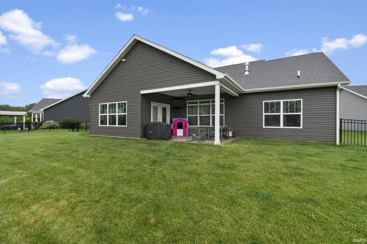 Listing Image 37