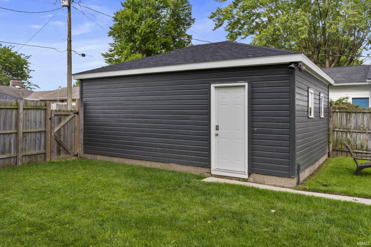 Listing Image 29