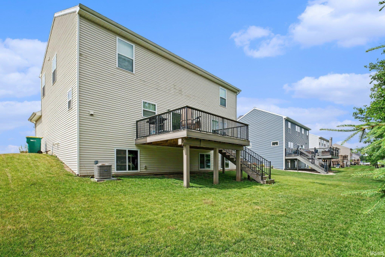 Listing Image 19