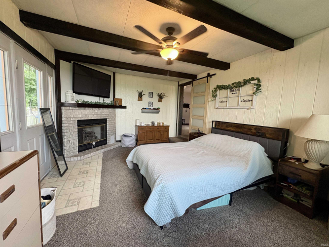 Listing Image 16