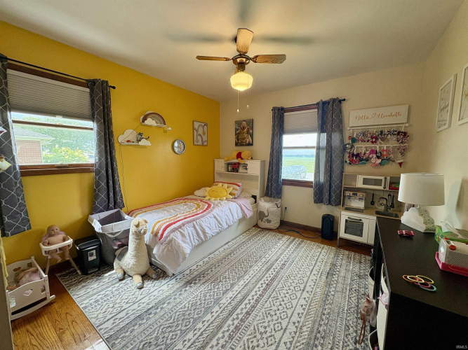 Listing Image 23