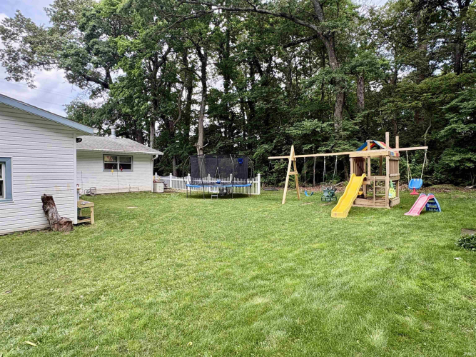 Listing Image 33