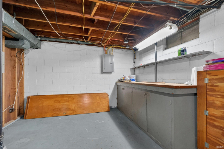 Listing Image 20