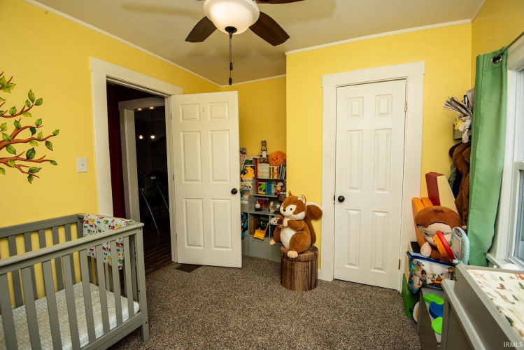 Listing Image 14