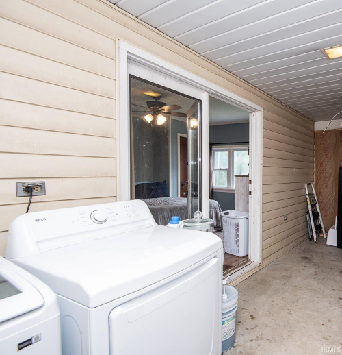 Listing Image 22