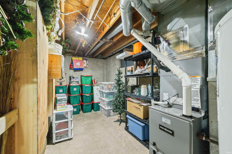 Listing Image 40