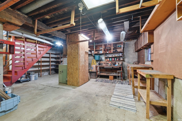 Listing Image 45