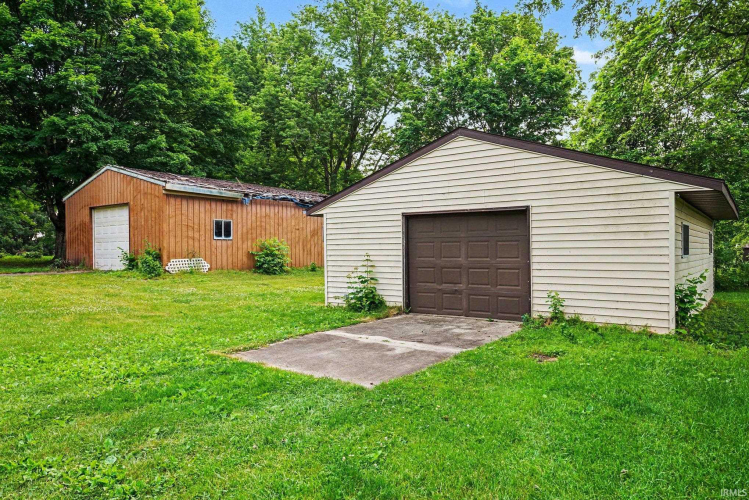 Listing Image 25