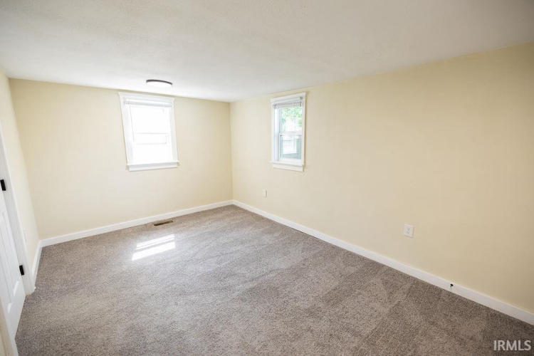 Listing Image 37