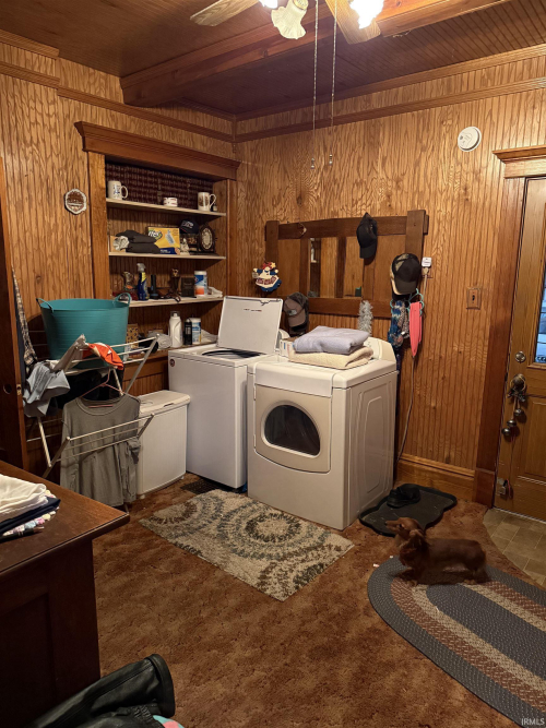 Listing Image 8