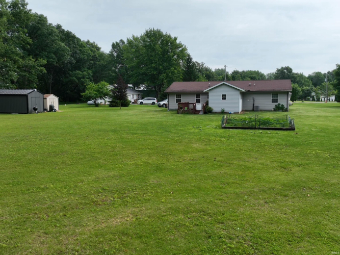 Listing Image 3