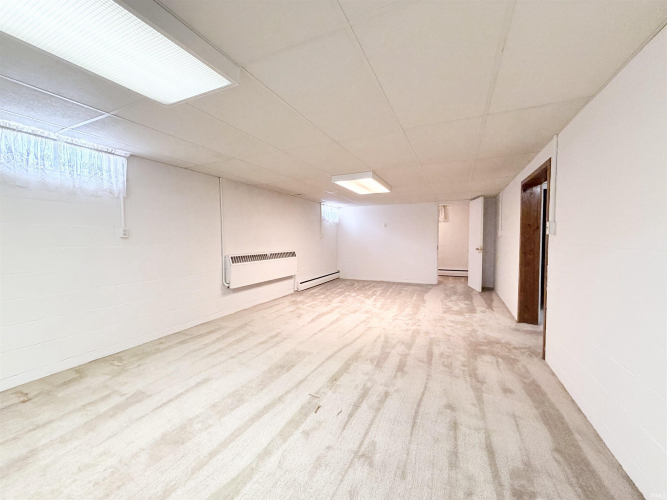 Listing Image 24