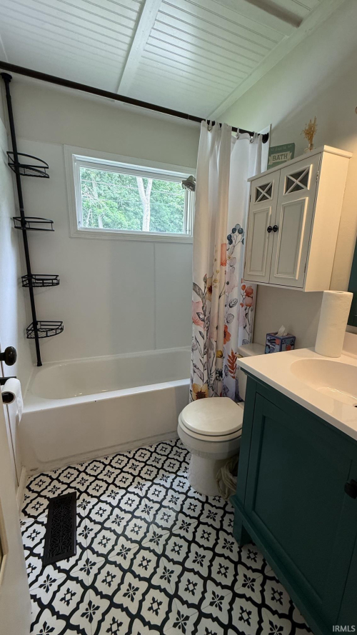 Listing Image 13