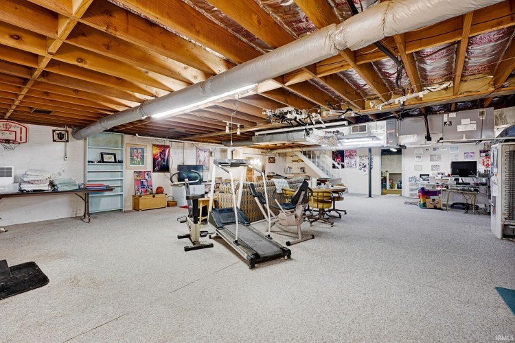 Listing Image 23