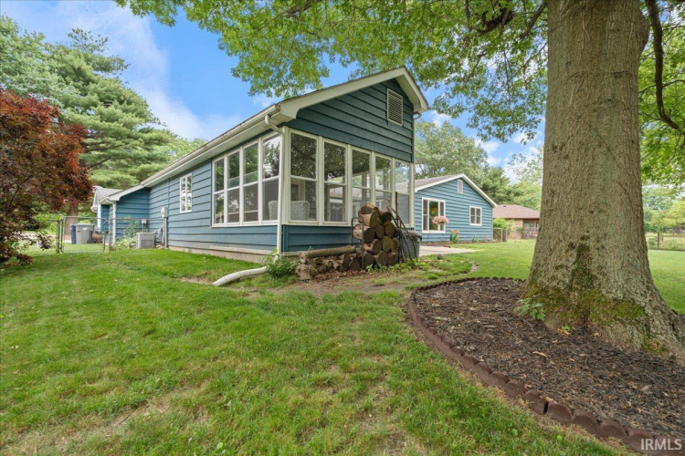 Listing Image 40