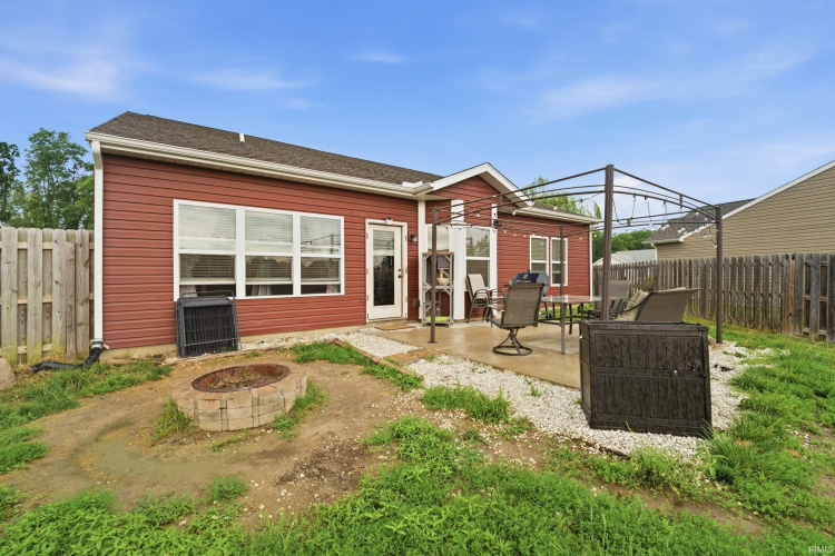 Listing Image 24