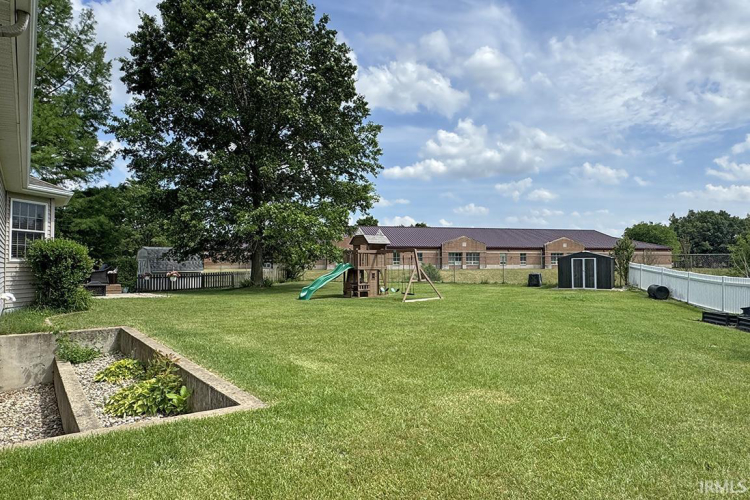 Listing Image 39