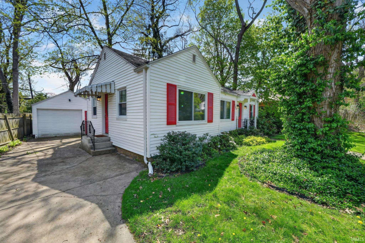 Listing Image 18